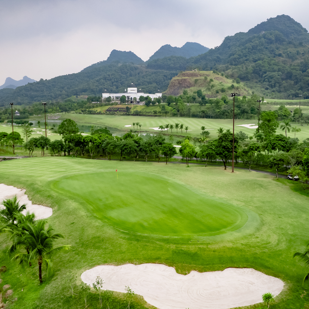 VỀ STONE HIGHLAND GOLF & RESORT